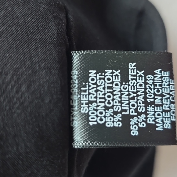 Skies Are Blue Rayon Dress - Picture 11 of 16